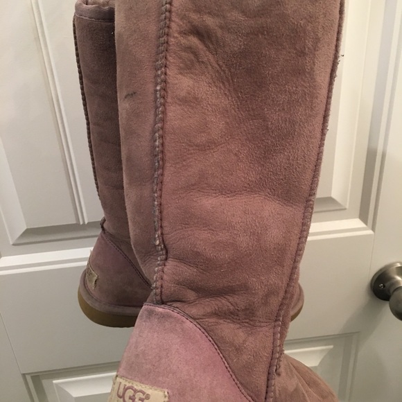 Light purple Ugg boots - Picture 5 of 6